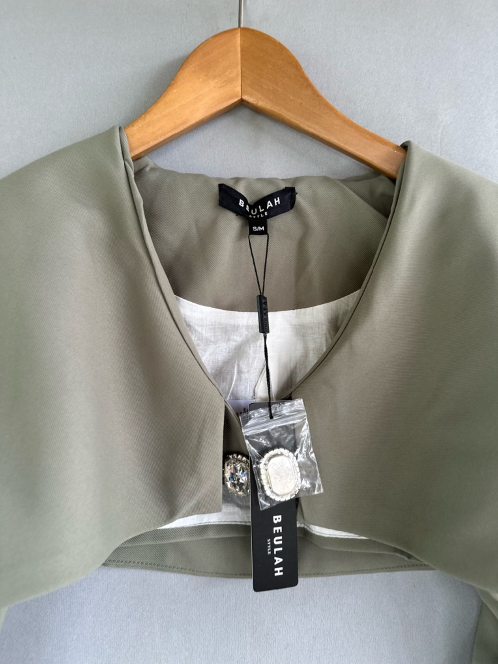 🎉5 for $45🎉 NWT BEULAH CROP BLAZER JACKET SIZE S/M - Picture 4 of 10